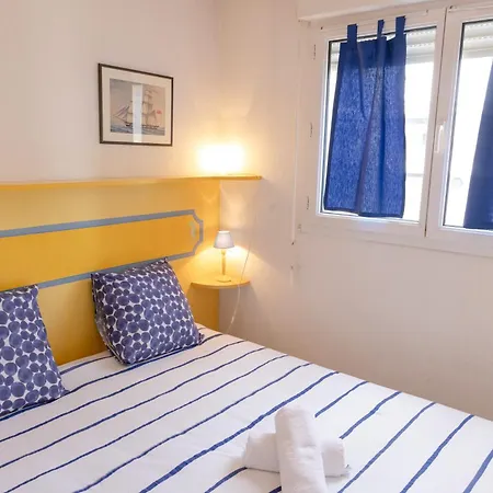 Charming In 10-min To Lägenhet