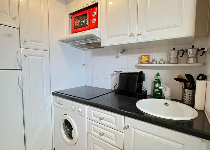 Charming In 10-min To Apartman