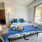 Appartamento Charming In 10-min To