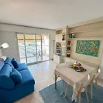 Charming In 10-min To Cannes