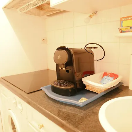 Charming In 10-min To *